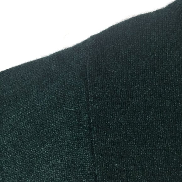 *SOLD* The Row 100% Cashmere Super Soft and Cozy Turtleneck Sweater Size M - Picture 11 of 11